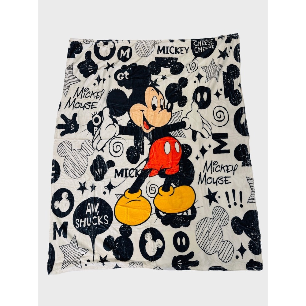 Disney Mickey Mouse Throw Soft Blanket Plush Fleece 50x40 Classic Cozy NWOT